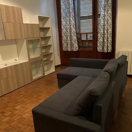 Tirotti Apartment *