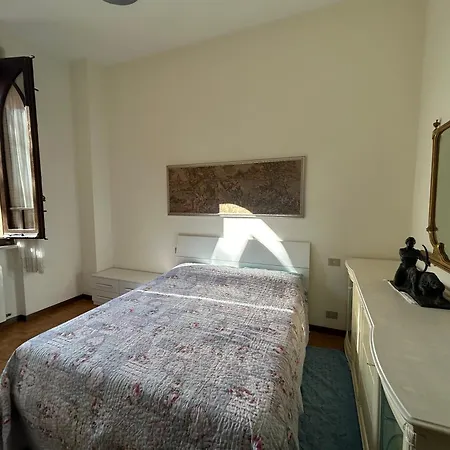 Tirotti Apartment